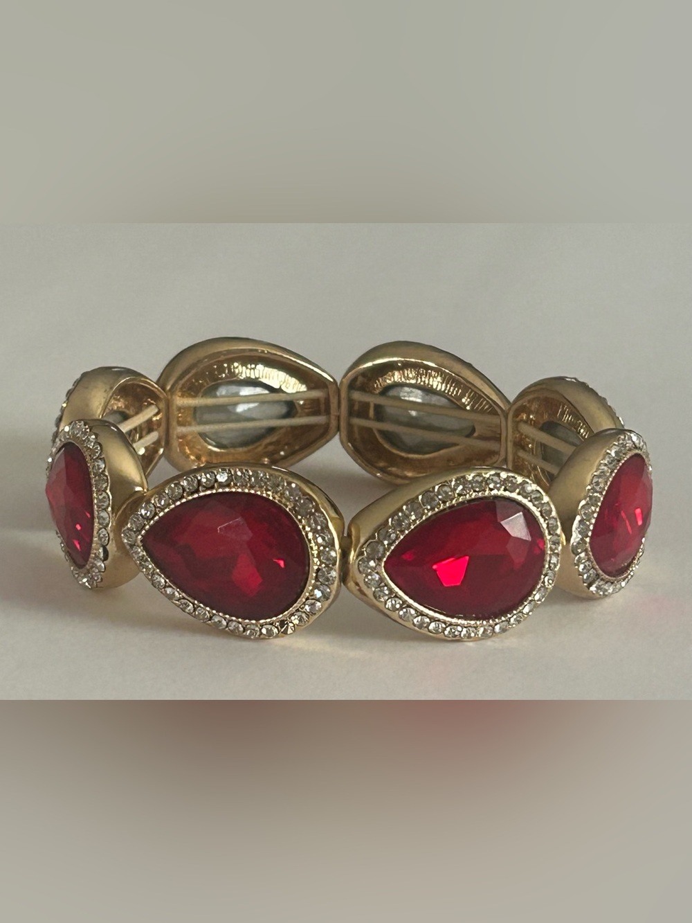 Vintage Monet Ruby Red Teardrop Crystal Stretch Bracelet